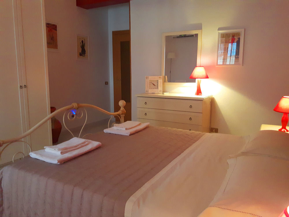 Oleaster - Rooms & Apartments Bolognetta Buitenkant foto